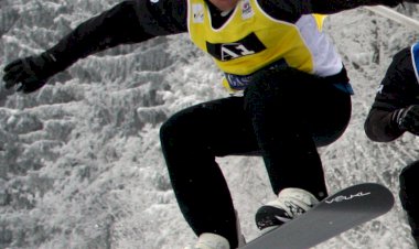 Mirė Australijos pasaulio čempionas snieglentininkas Alexas Pullinas