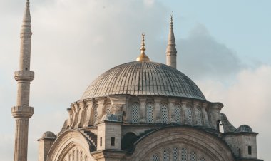 Stambulo Sofijos katedros pastate vėl galima laukti musulmonų maldos