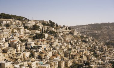 Indijoje nuošliauža palaidojo 55 žmones