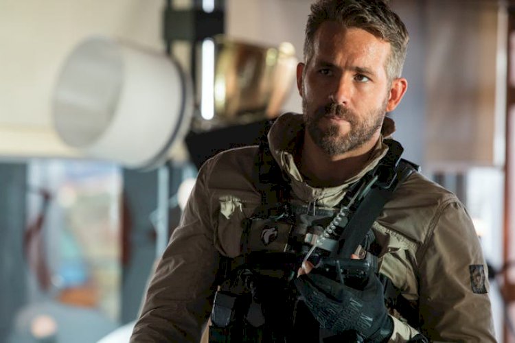 "6 Underground" (2019)