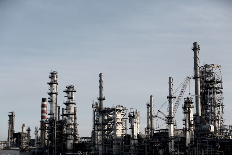 Lietuva suteikė prieglobstį Rusijoje įtariamam naftos tarša Romui Ruzhecko