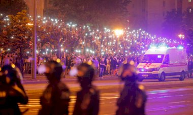 Pajėgų atstovai užpuolė BBC filmavimo grupę Minske