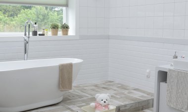 Naujausios vonios kambario tendencijos: nuo mini SPA iki modulinių baldų pasirinkimo